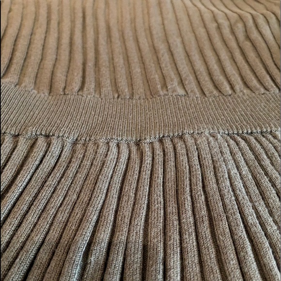 Brand-New without tags Who What Wear dresses - Picture 4 of 6